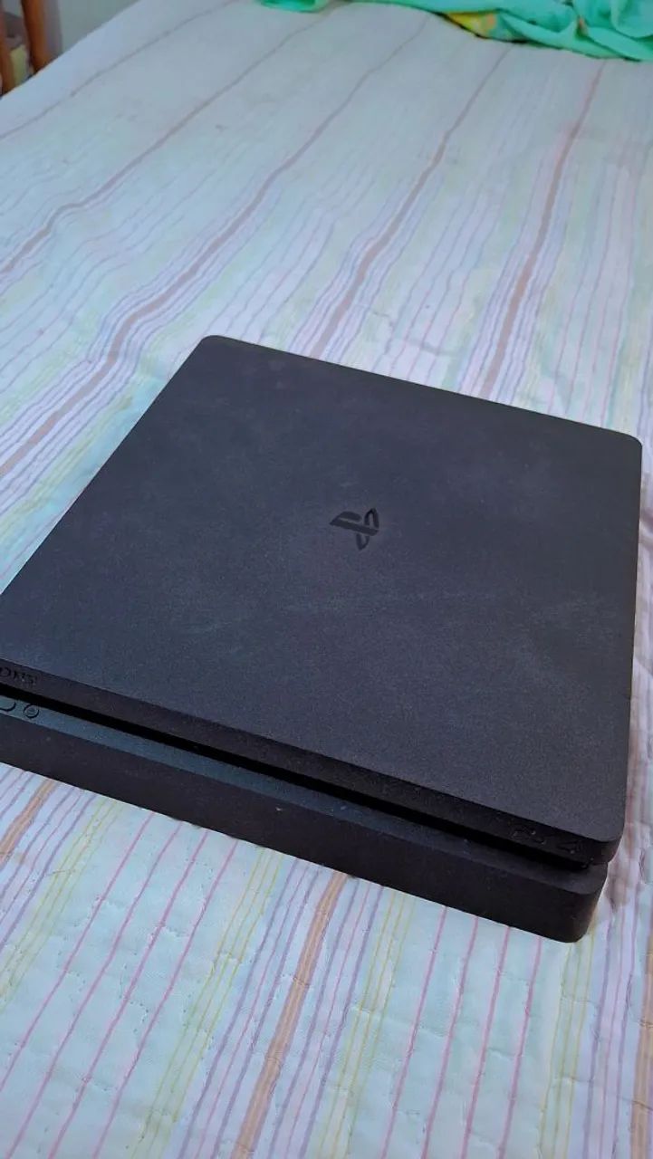 Ps4 slim de 1 TB  - Foto 4