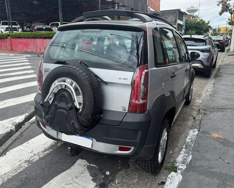 Fiat Idea Adv./ Adv.lock.dualogic 1.8 Flex 5P 2012 - Foto 3