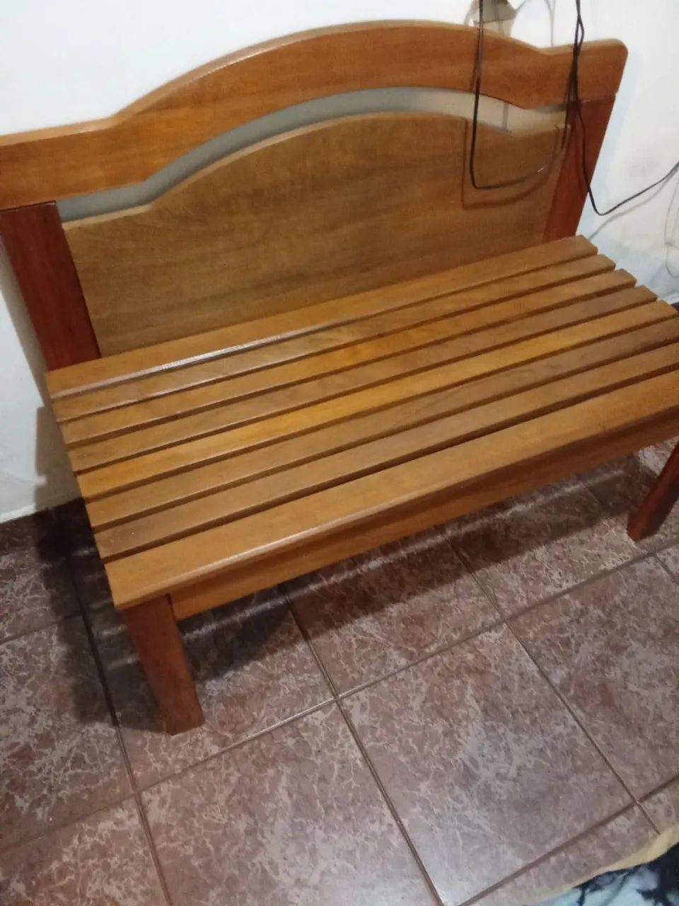 Banco de madeira