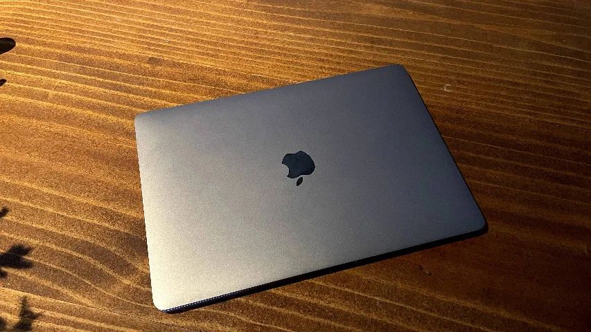 Macbook Pro M1 2020 - 13 polegadas 16gb 1tb - Notebooks - Jardim