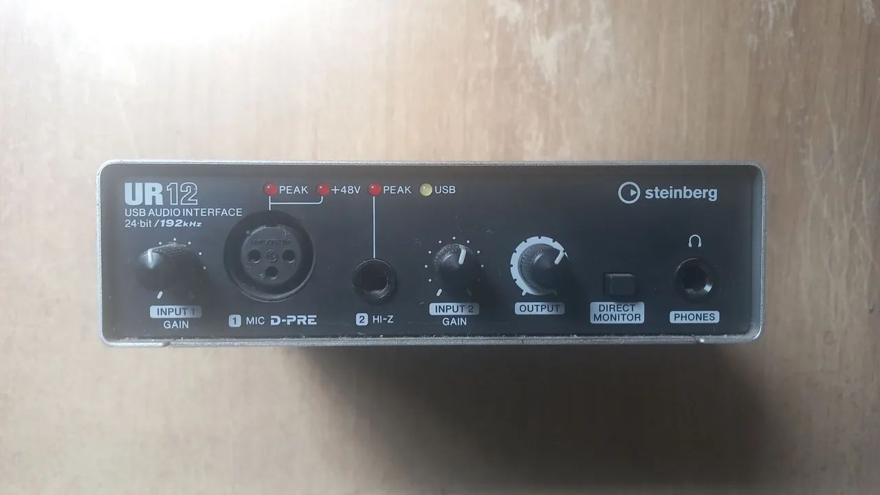 Interface de Áudio Steinberg UR12