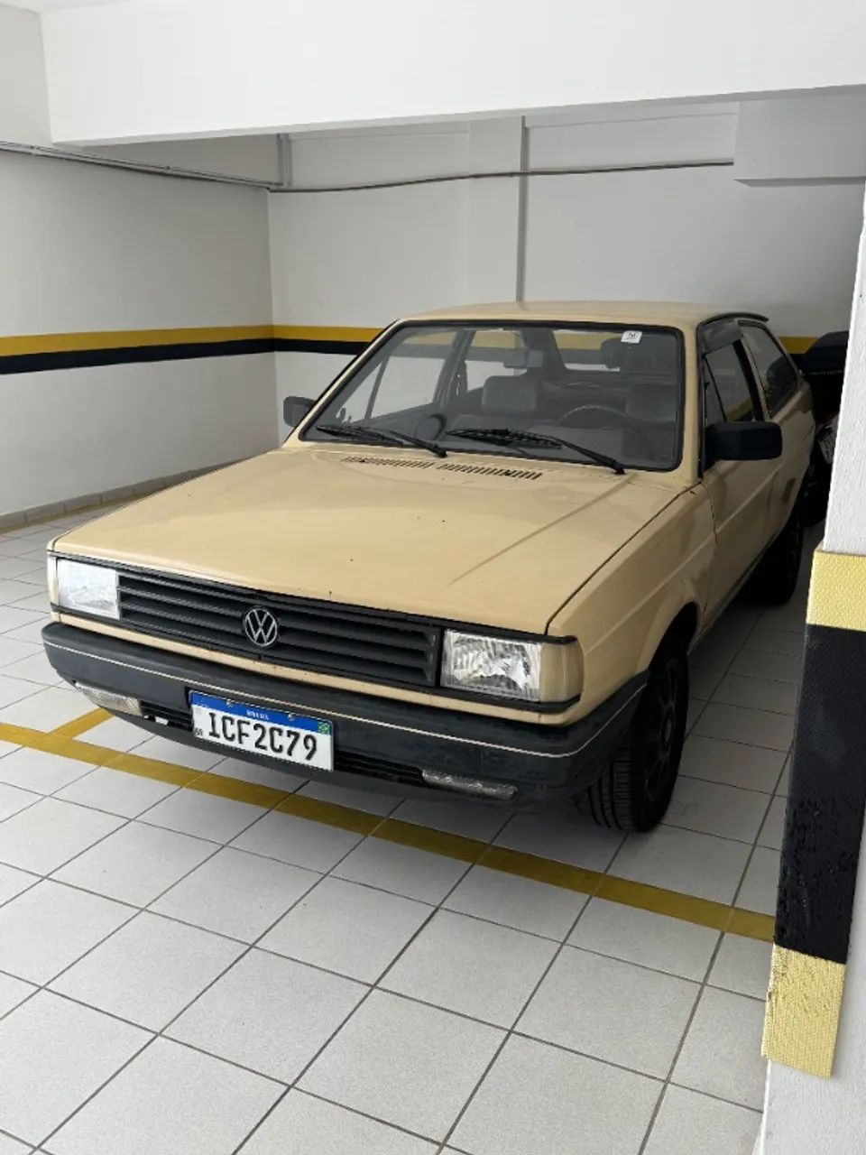 Volkswagen Gol Geração I CL 1.6 8V Álcool Mec. 2P 1990