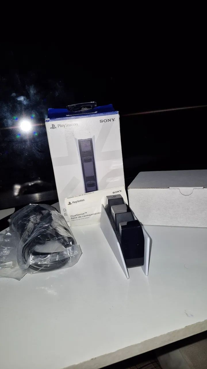 Vendo base de carregamento sony com caixa e em estado ótimo  - Foto 4