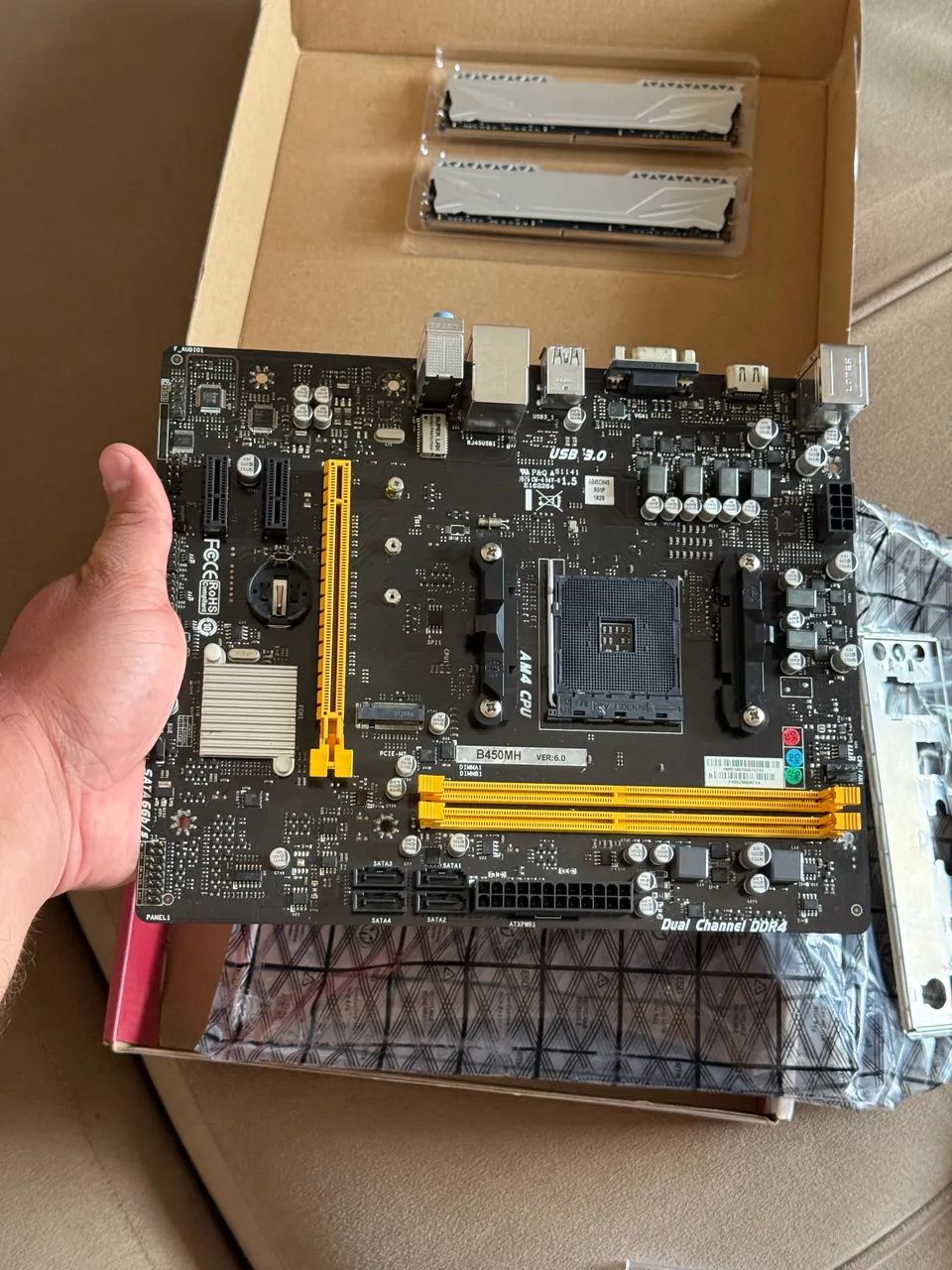 B450M Biostar + Ryzen 5 3600 funcionando perfeitamente  - Foto 2