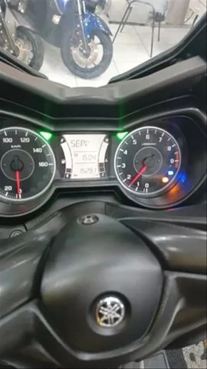 Yamaha Xmax 250 Connected Abs - Foto 5