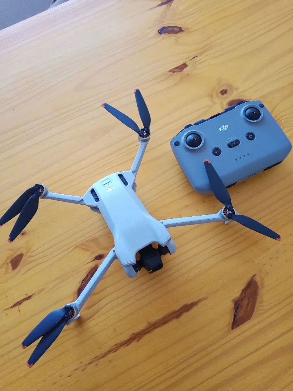 Drone DJI MINI 3 standard com 1 bateria e controle RCN1  - Foto 5