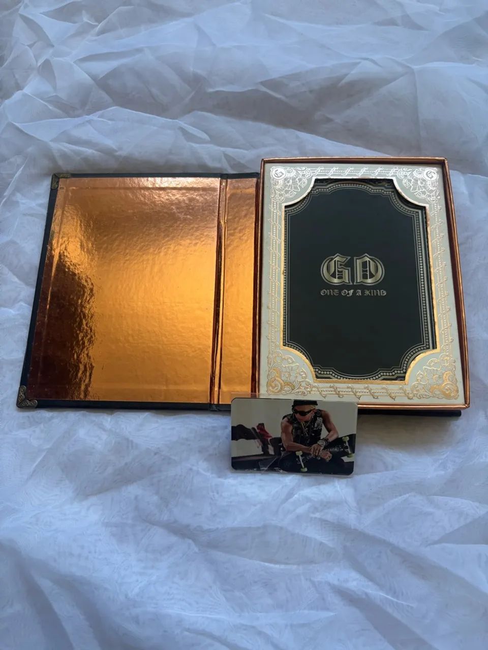 G-DRAGON - One Of a Kind Bronze Edition - Foto 3