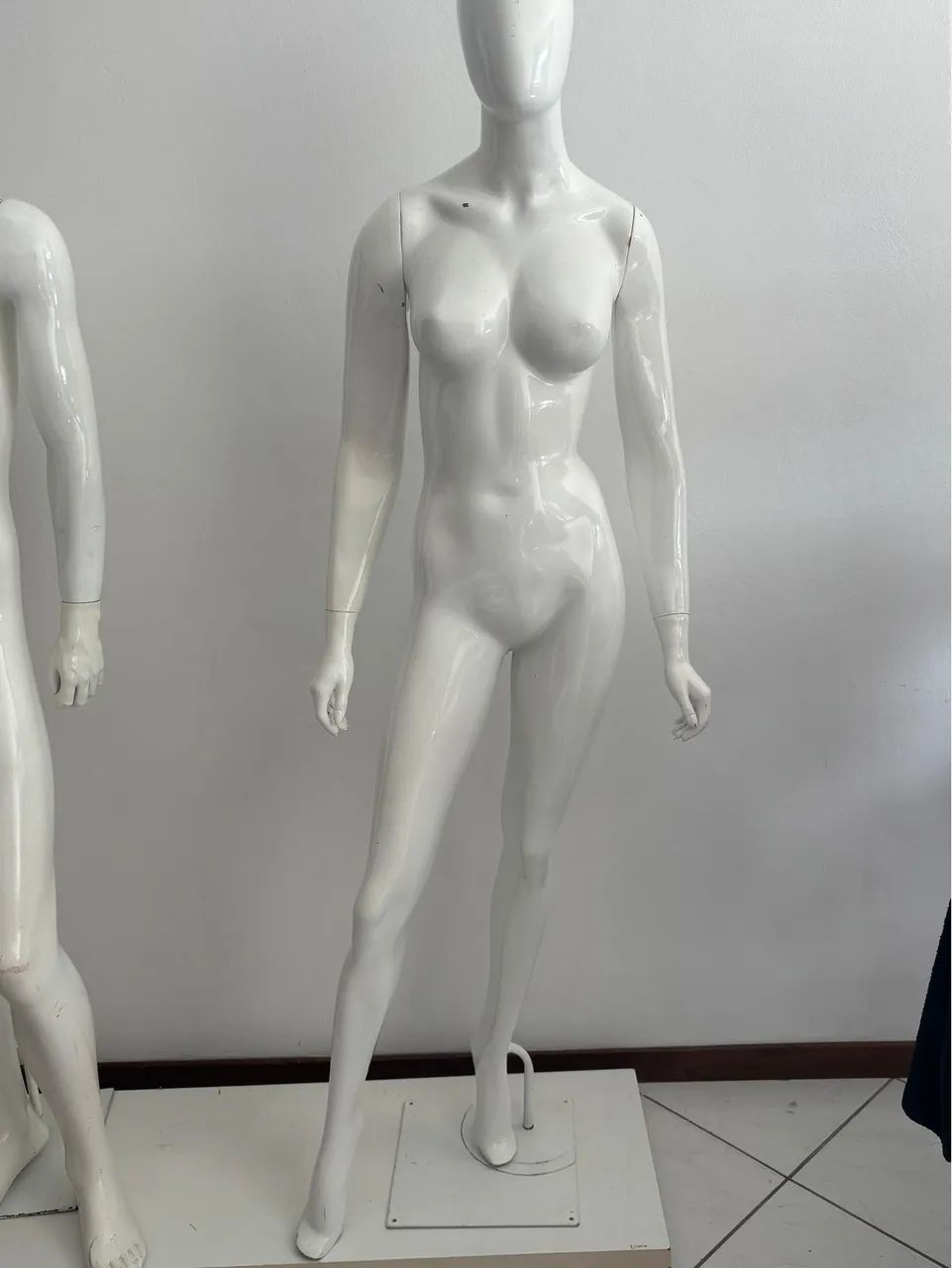 Manequim feminino 
