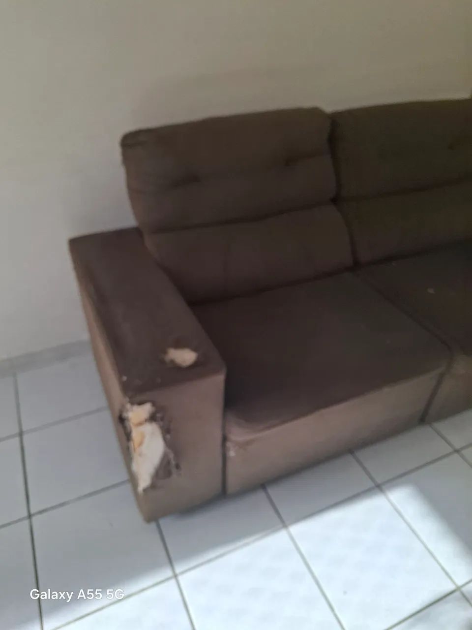 Sofá retrátil e reclinável 3 lugares - Foto 3