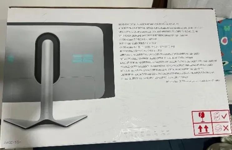 Monitor Dell OLED Alienware 32'' 4k Lacrado - Foto 2