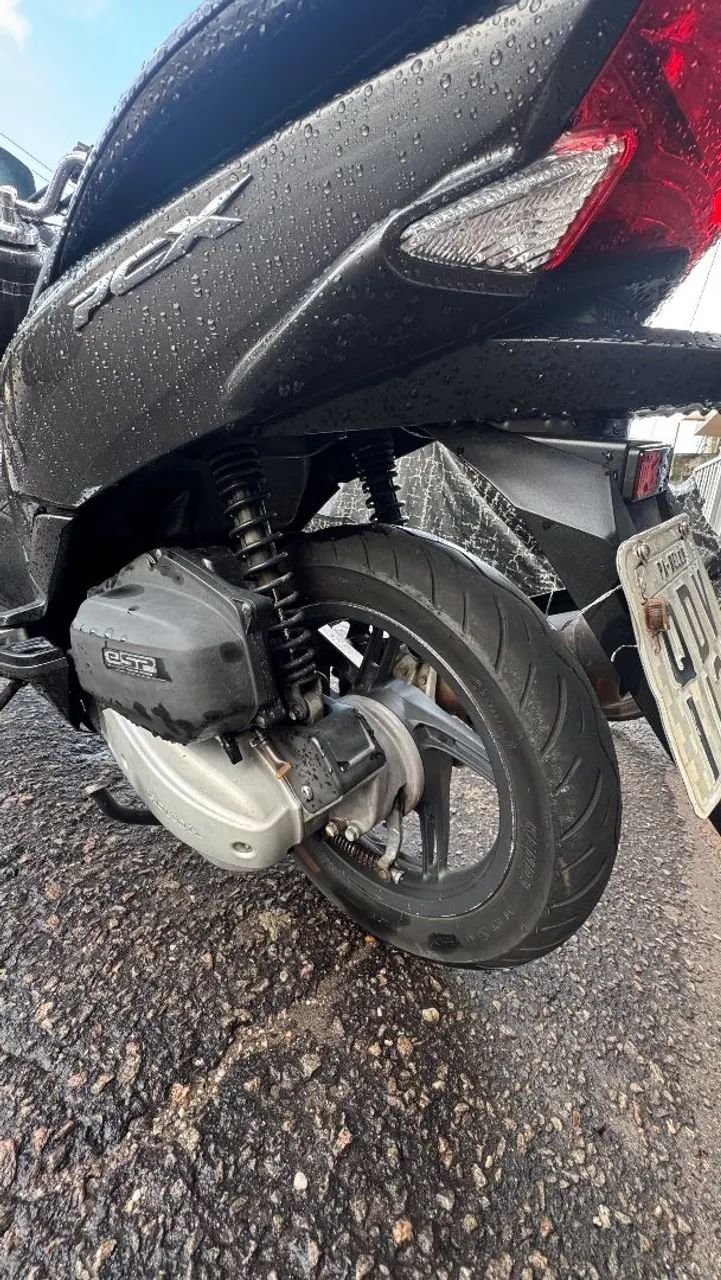 Vendo PCX 2017 toda em dia. - Foto 5