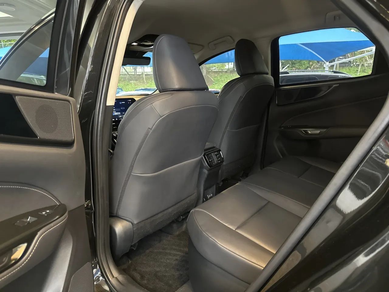 Lexus NX-350h NX-350H, foto 12 de 20
