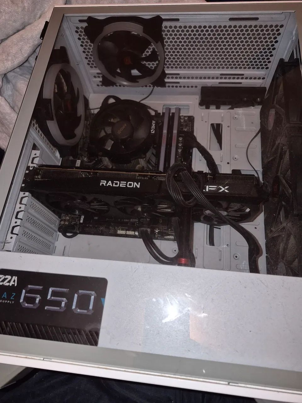 PC Gamer RX 6700 XT