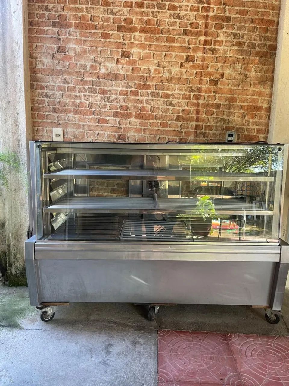 Vitrine refrigerada ótimo estado  - Foto 4