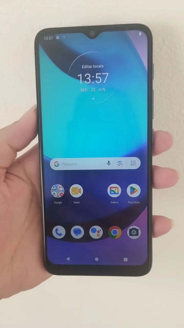 Motorola E20