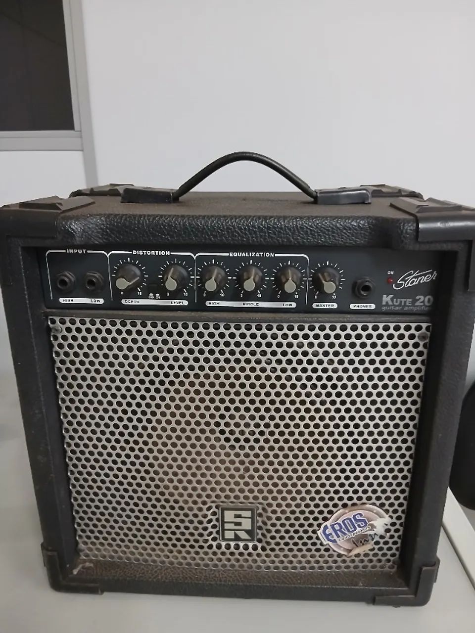Cubo Kute 20 Amplificador de guitarra