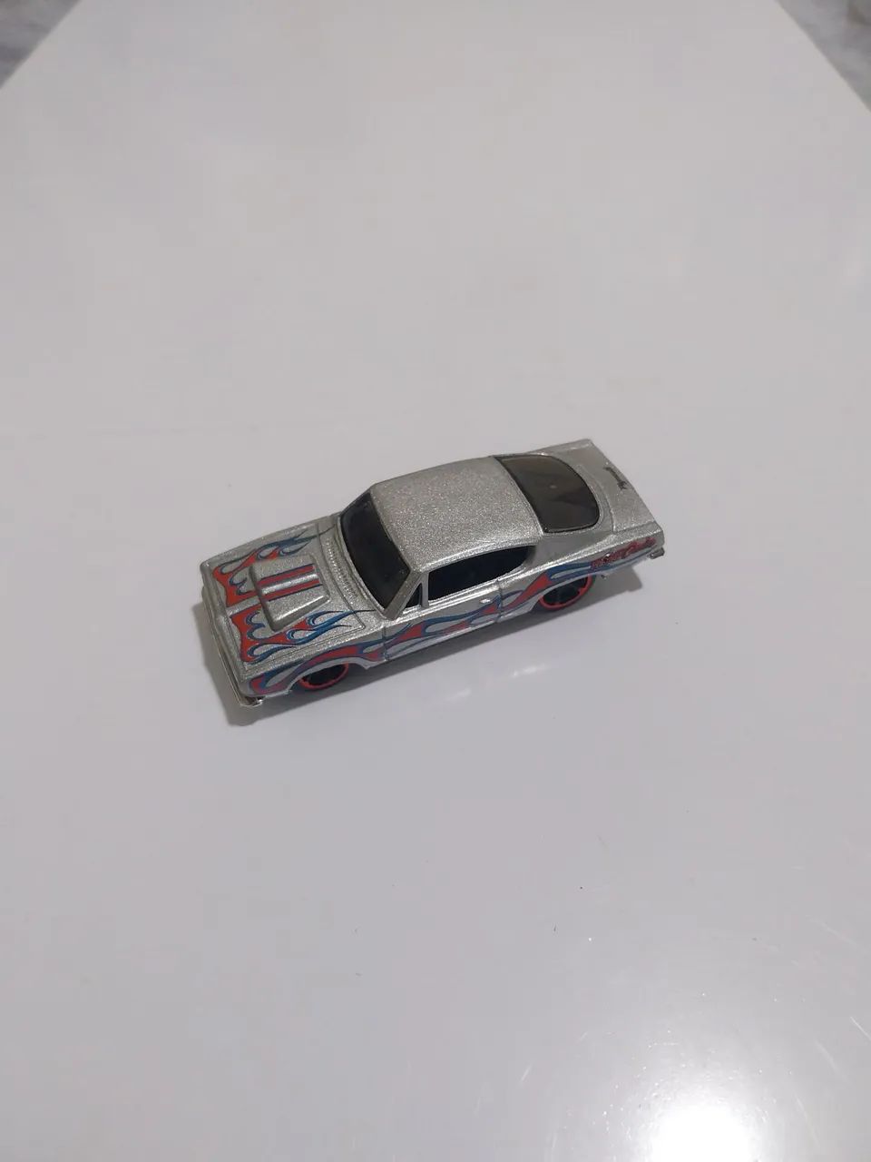 Miniatura Hotwheels Playmoutn Hemi Cuda