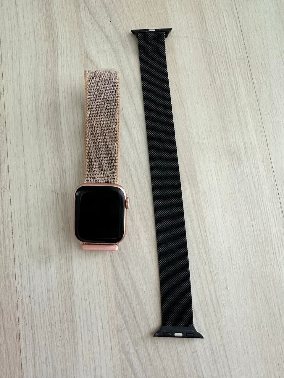 Apple Watch 4 - 40 mm Rosê 
