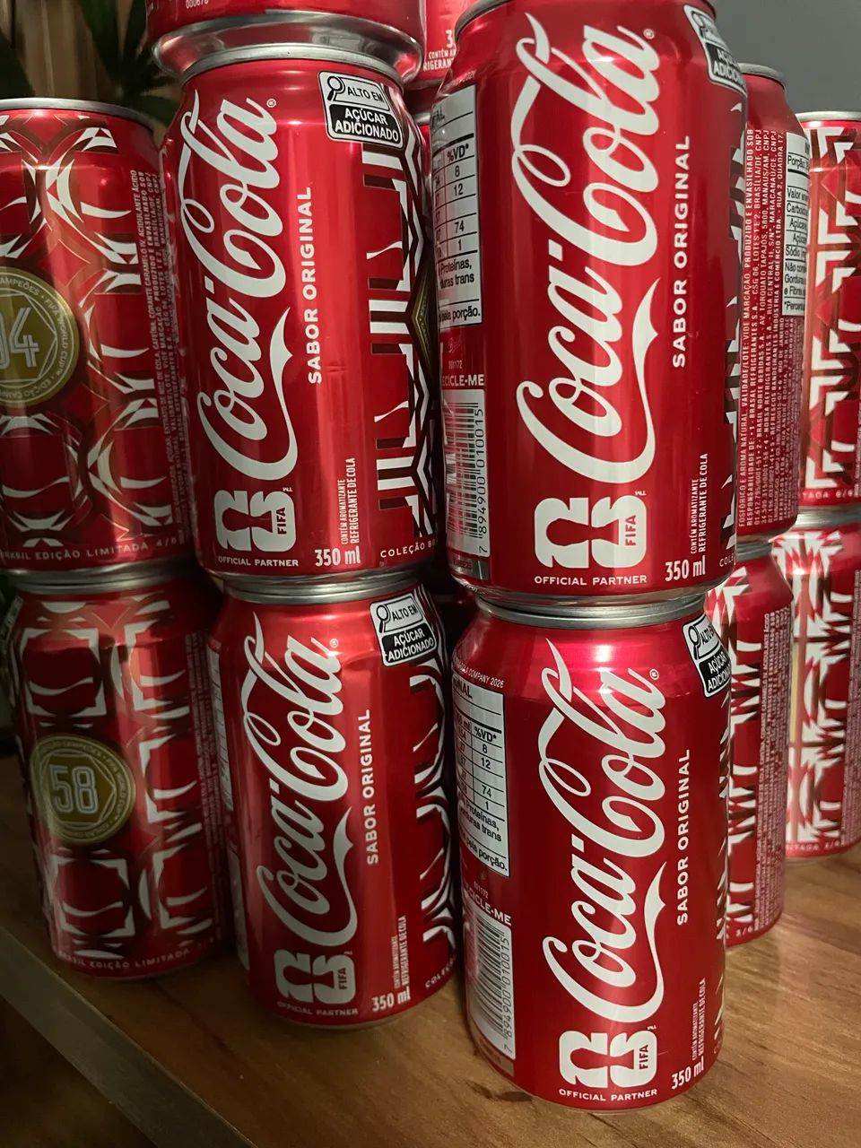 Coleção Coca-Cola FIFA World Cup 2026 -  Edição Limitada - Foto 2