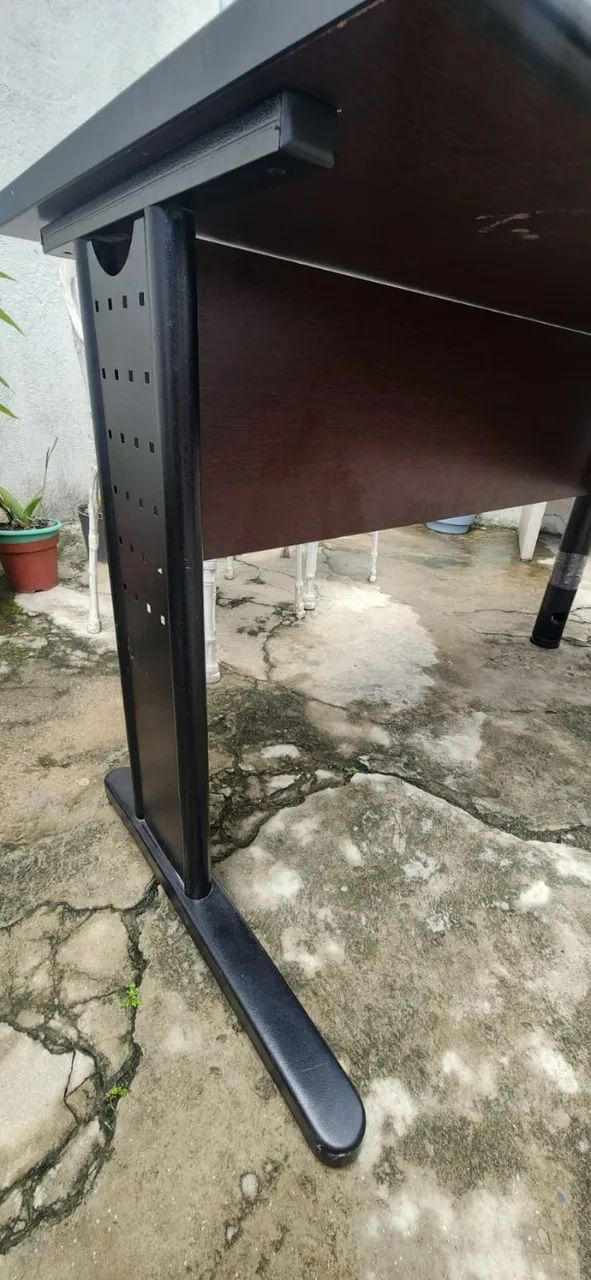 Mesa para escritorio em L Otimo estado  - Foto 3