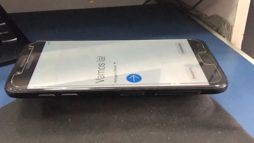Smartphone Samsung Galaxy J5 Pro Dual Chip - tela com burning - Foto 4