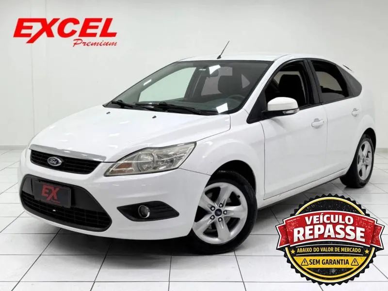 Ford Focus Focus 1.6 S/SE/SE Plus Flex 8V/16V  5p 2013
