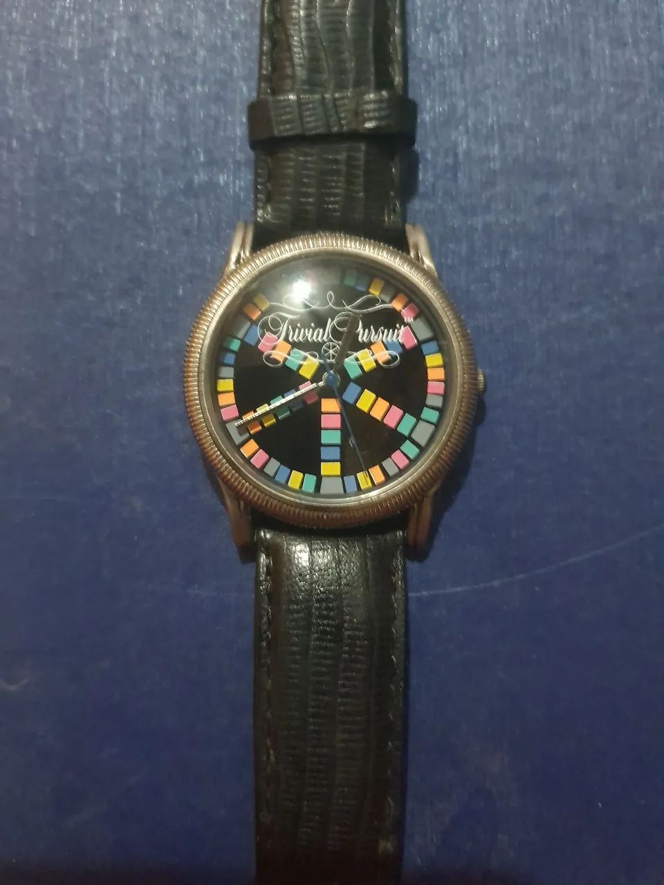 Relógio  TRIVIAL PURSUIT (edição limitada) - Foto 4