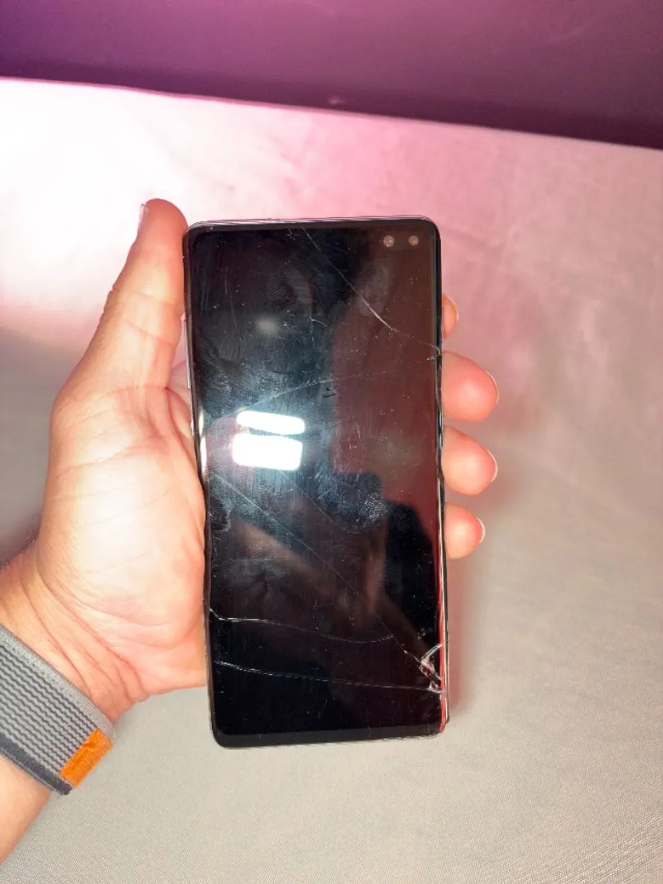 Celular Samsung S10 c/ defeito - Foto 3