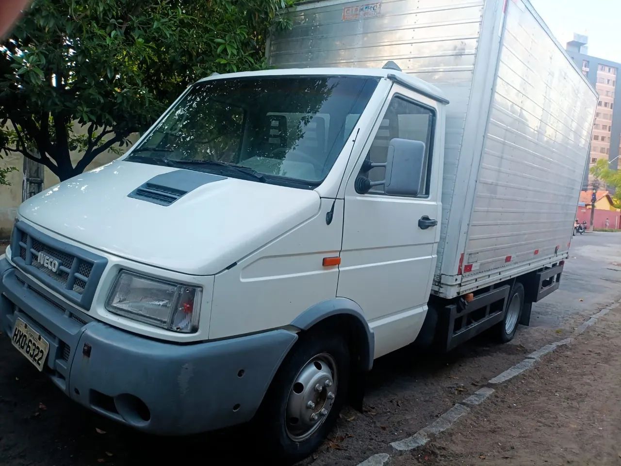 Caminhão Iveco Daily 4013