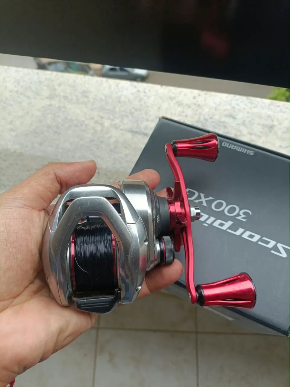 KIT DE PESCA - SHIMANO SCORPION MD 300XG + LUMIS CRAZZY EDDY