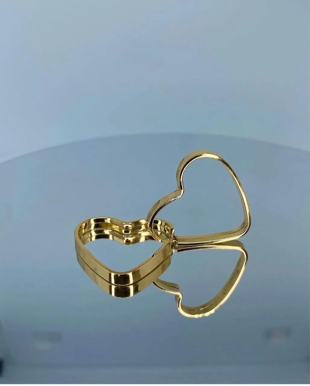 Argolas de ouro 18k vendemos no atacado e varejo.