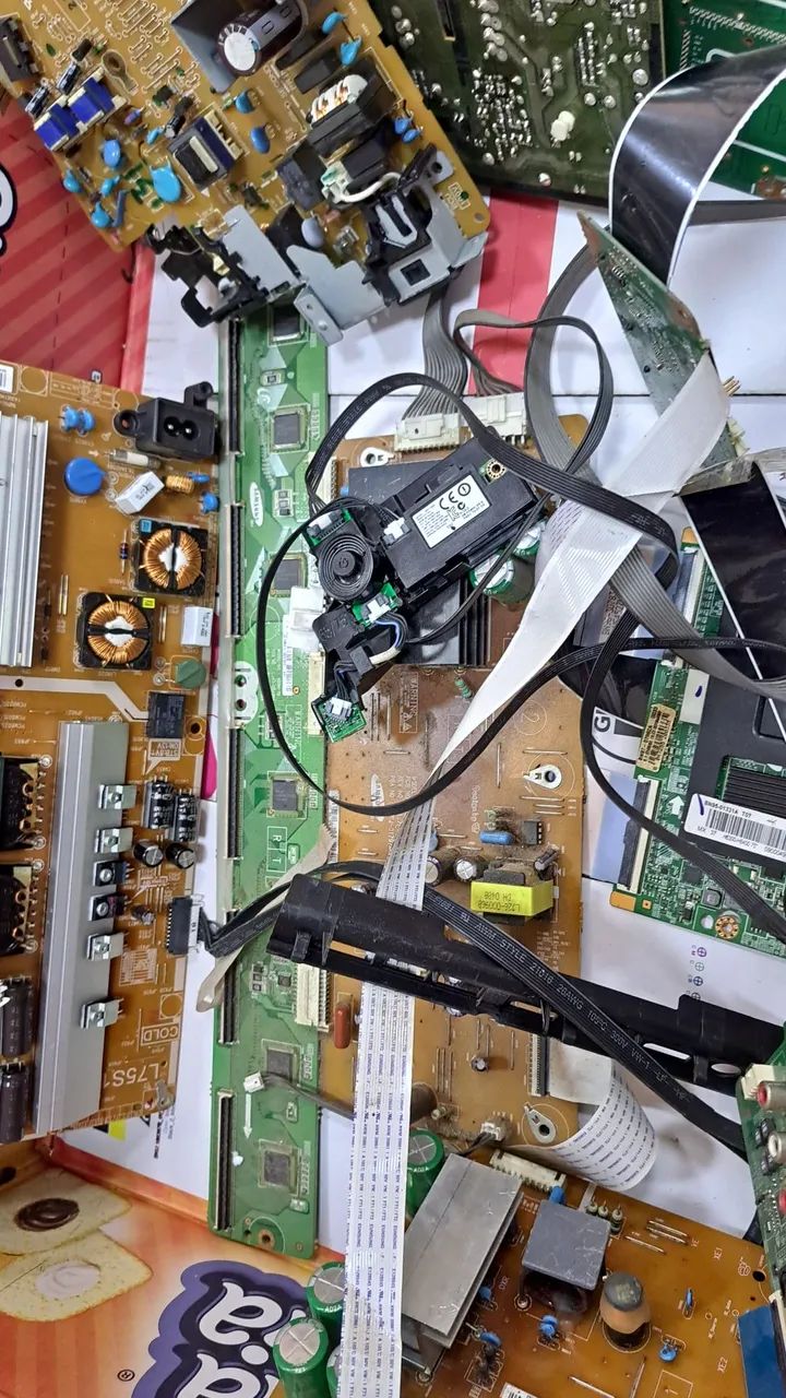 Lote de placas de tvs - Foto 3