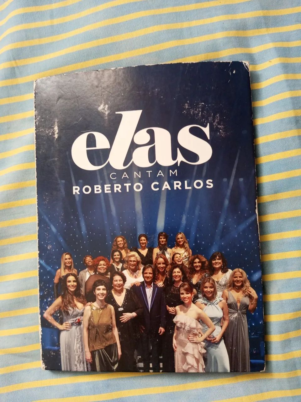 Dvd Elas Cantam Roberto Carlos 