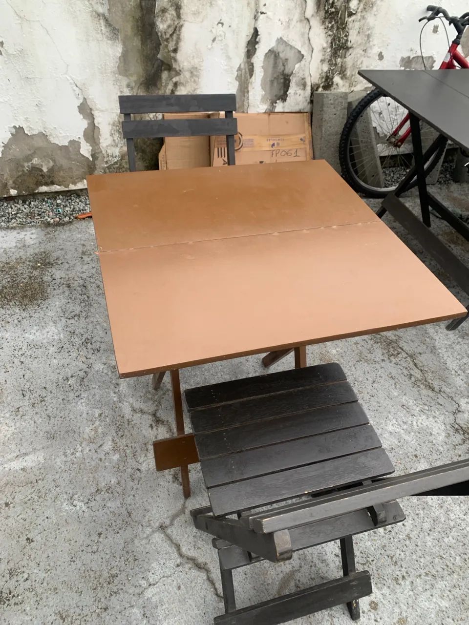 Vende-se jogos de mesas, cervejeira - Foto 5