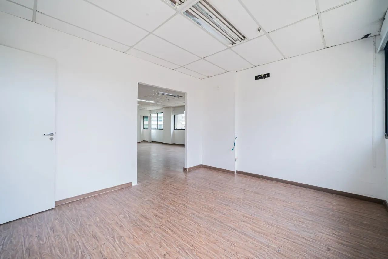 Sala Comercial para Locação em Santo Amaro  242m², 4 Banheiros e 4 Vagas - Foto 11