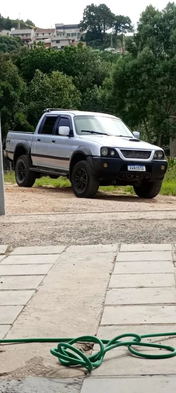 Mitsubishi L200 L200 OUTDOOR HPE 2.5 4x4 CD T.Dies. Aut. 2007