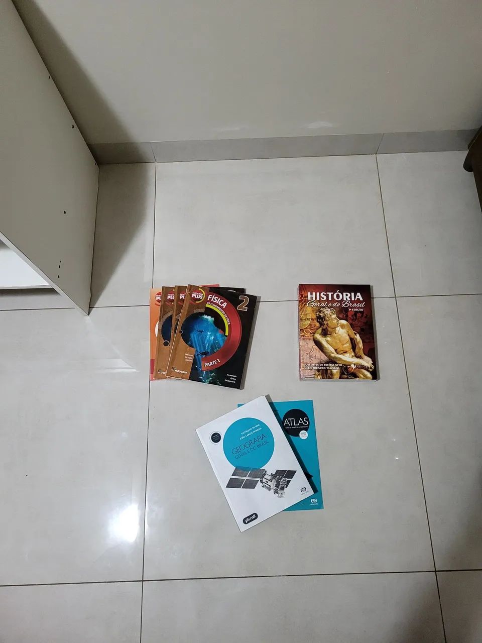Livros didáticos  - Foto 2