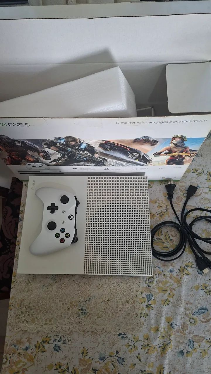 Xbox One S 1tb - Foto 3