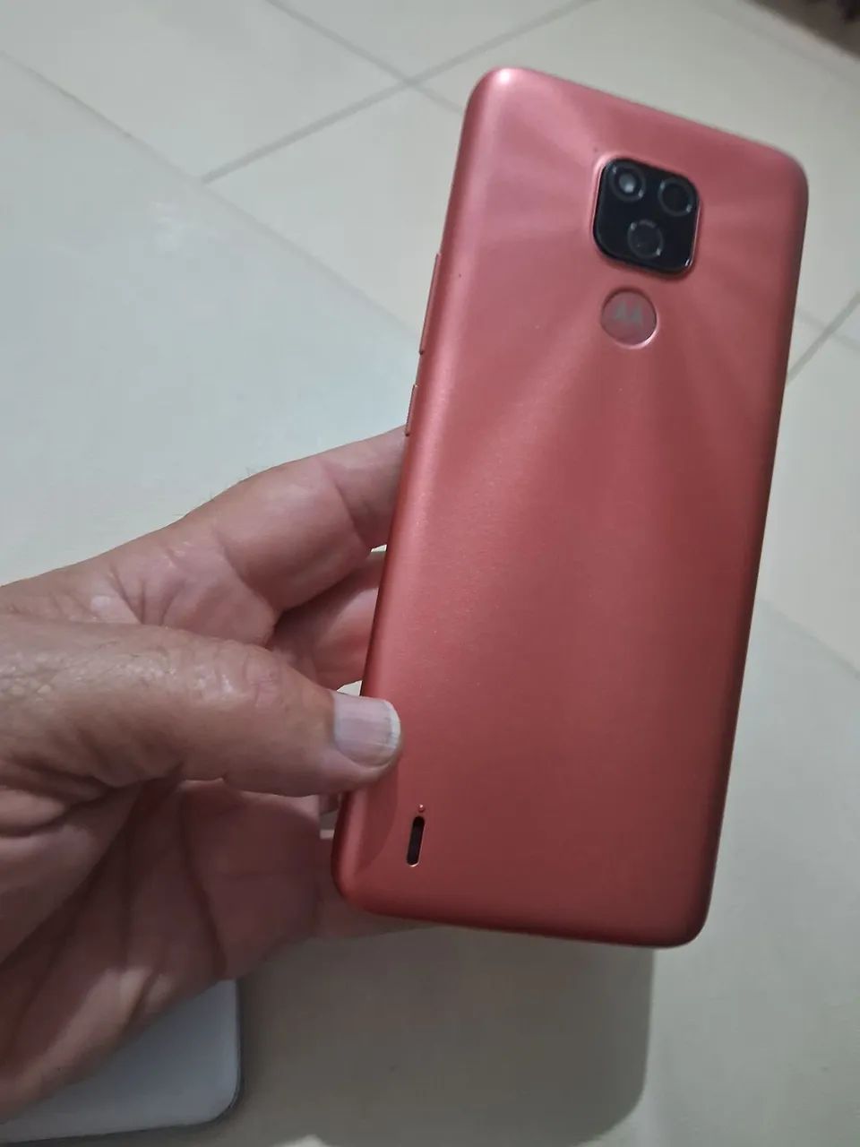 Lote de 3 celulares funcionando  - Foto 4