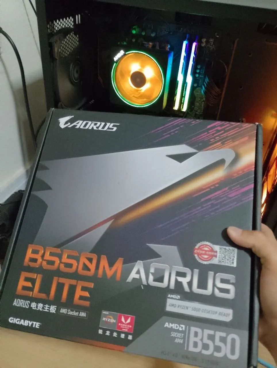 Placa mãe B550M Aorus Elite