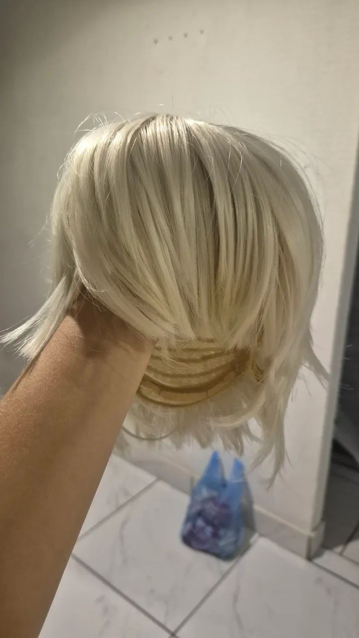 Peruca branca cosplay - Foto 4