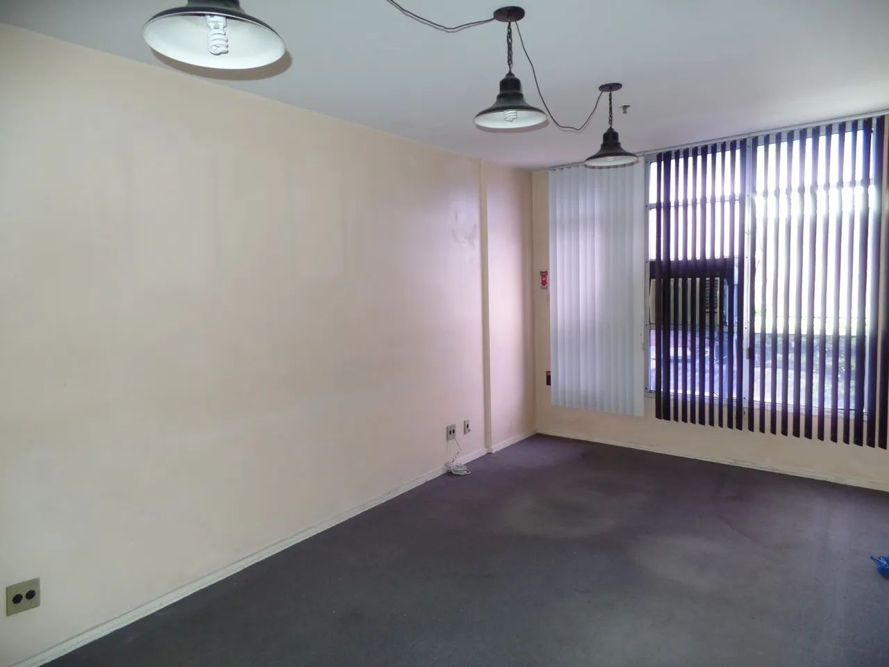 ALUGUEL, CENTRO,  SALA COMERCIAL, 30M², COM DIVISÓRIA E BANHEIRO. RUA DA CONCEIÇÃO, GALLER - Foto 5