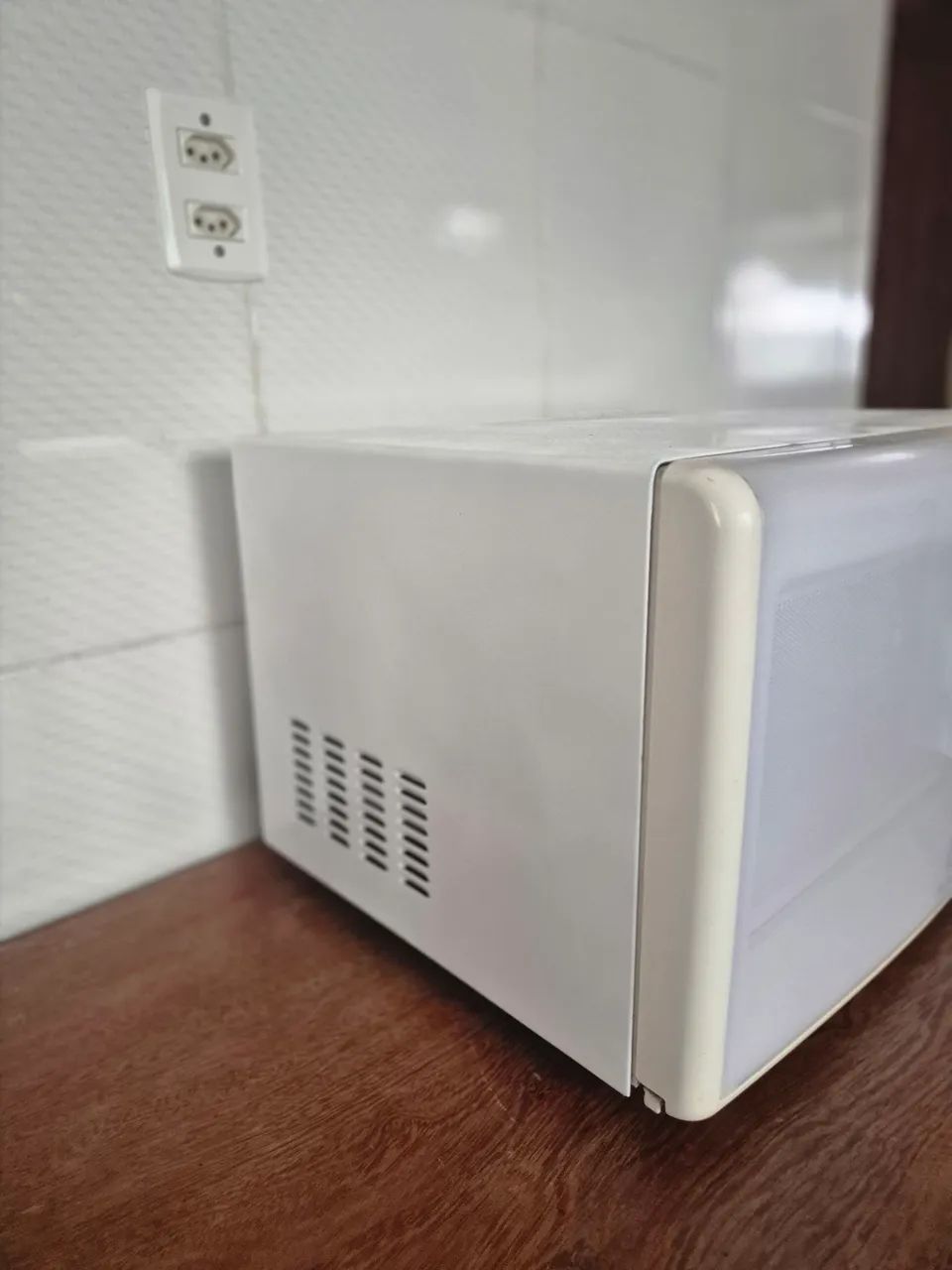 Microondas Eletrolux 31 Litros  - Foto 2