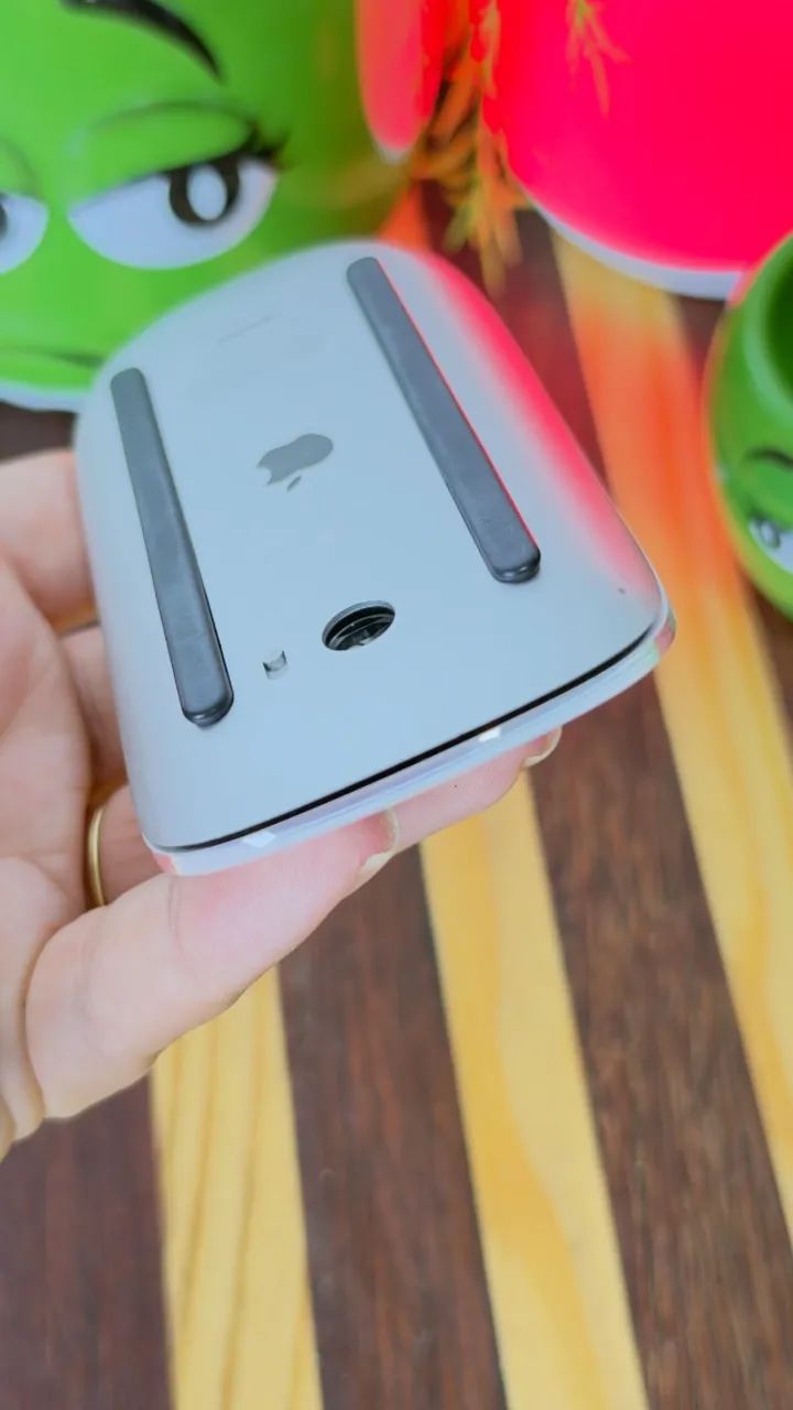 Apple Magic Mouse 2 Lightning prata (734) - Foto 2