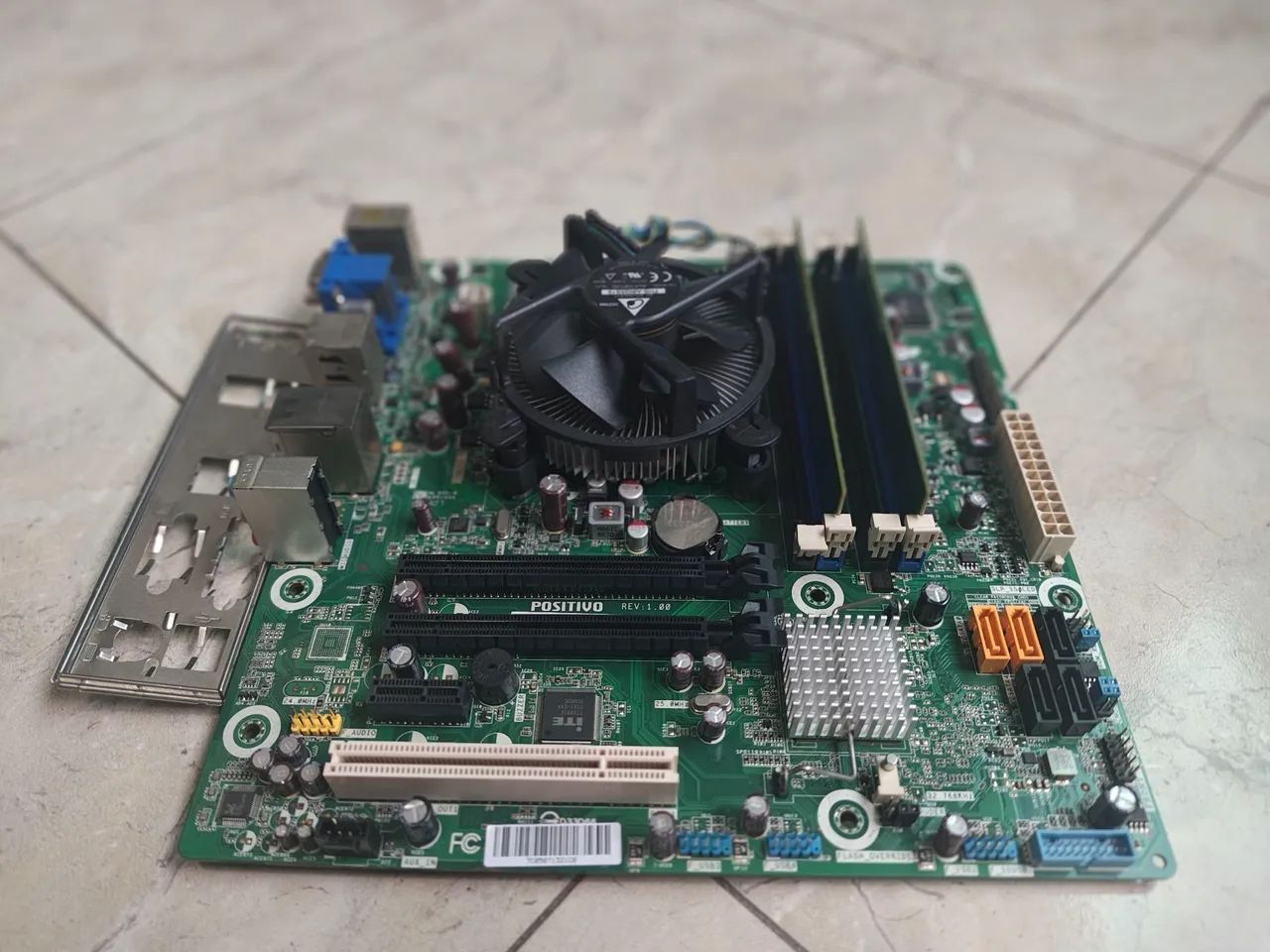 Kit para Pc computador Intel 1155 H77 i3 e 8gb de ram