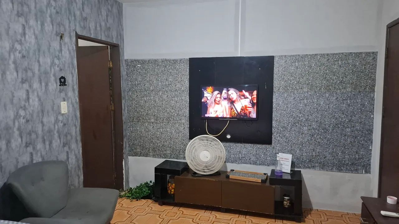 Studio mobiliado , climatizado e decorado 