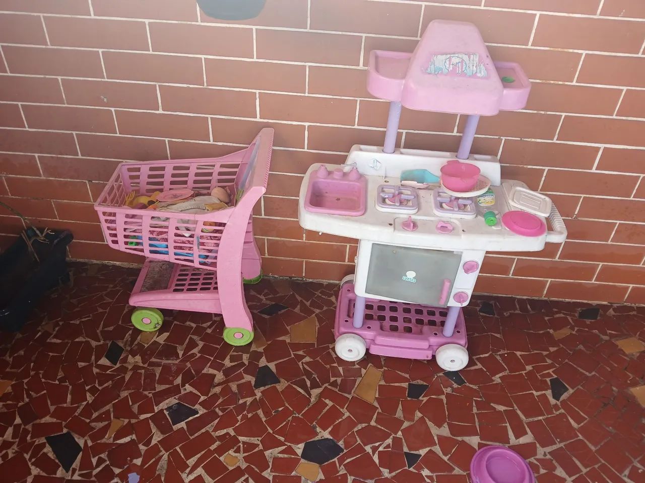 Cozinha e carrinho 