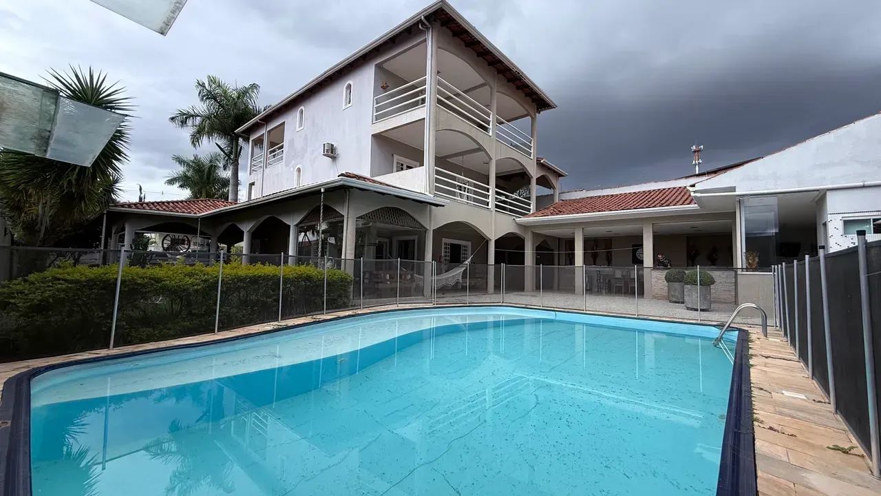 CASA ESCRITURADA E A 2 MINUTOS DE AGUAS CLARAS