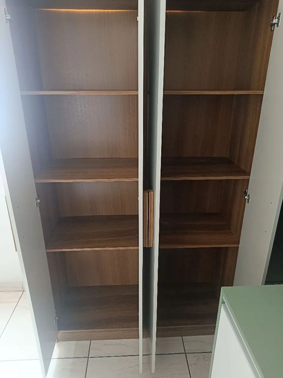Armário multiuso já montado  - Foto 3