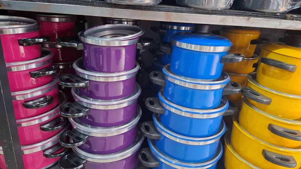 Panelas de alumínio coloridas grossas  - Foto 5